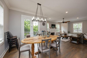 7 minutes from Broadway, Entire Nashville home